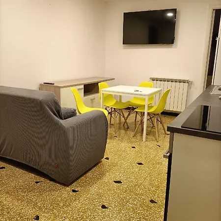 Varazzesuite Apartment Appartamento *