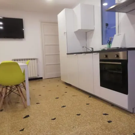 Varazzesuite Apartment Appartamento *
