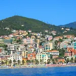 Varazzesuite * Varazze