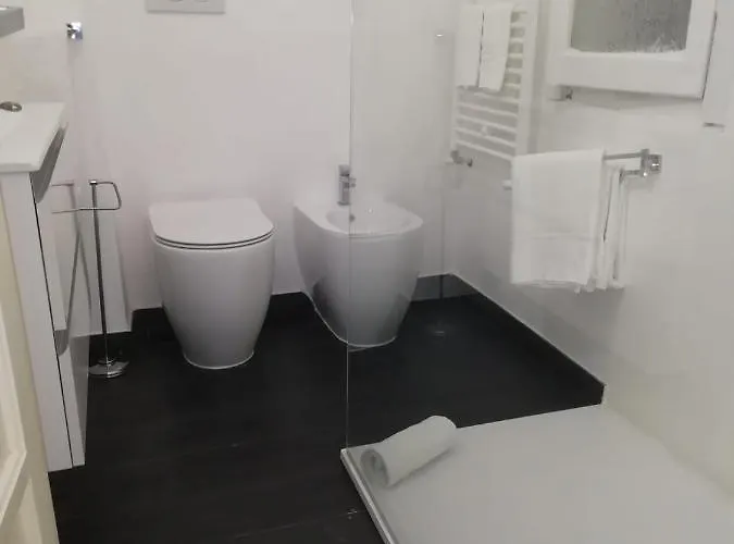 Varazzesuite * فاراتسي